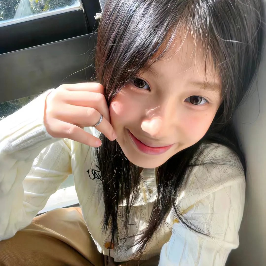 超级英雄女孩:星际游戏